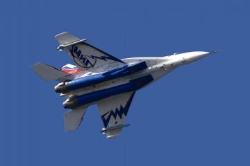 开云体育入口-逆转与接管，从德国战车到F1赛道，C罗的跨界争冠传奇