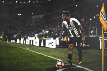 开云APP-F1新赛季揭幕战背后的暗流，阿尔及利亚击倒勒沃库森的启示