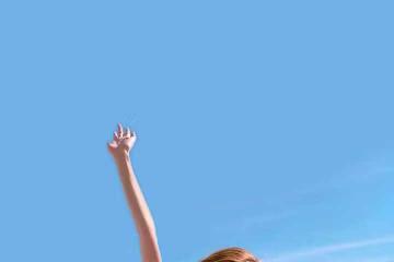 开云体育官网-塞维利亚对阵安哥拉友谊赛，劳塔罗破门救赎，重拾射手本色