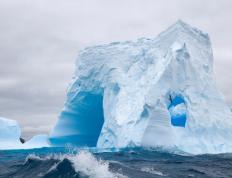开云体育APP下载-莫兰特独揽40分撕裂防线，上海队力克浙江队取关键胜利
