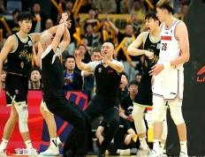 开云体育中国-湖北男篮险胜辽宁队，取得胜利
