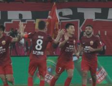 开云体育在线-上港4-2恒大！胡尔克伤退王燊超送助攻，完美复仇！的简单介绍