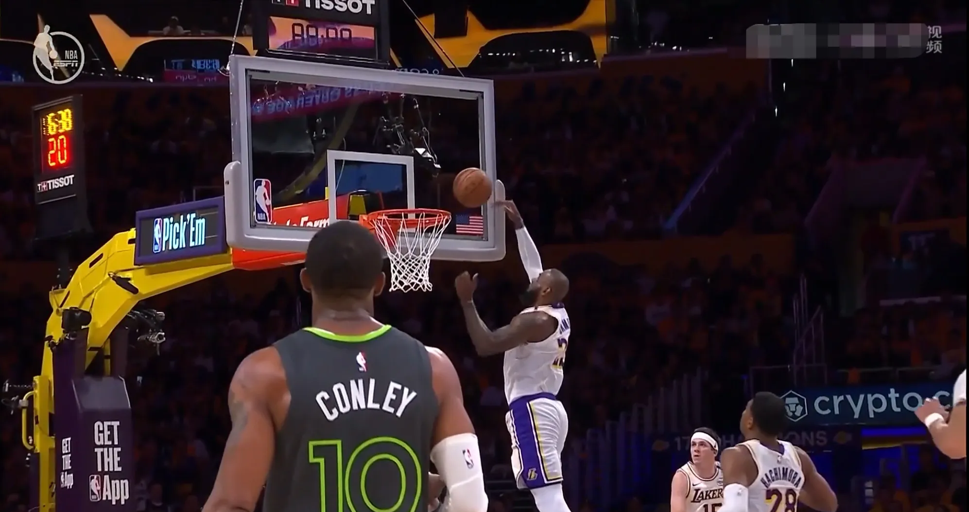 开云体育官网-詹姆斯连续砍分，湖人击败森林狼