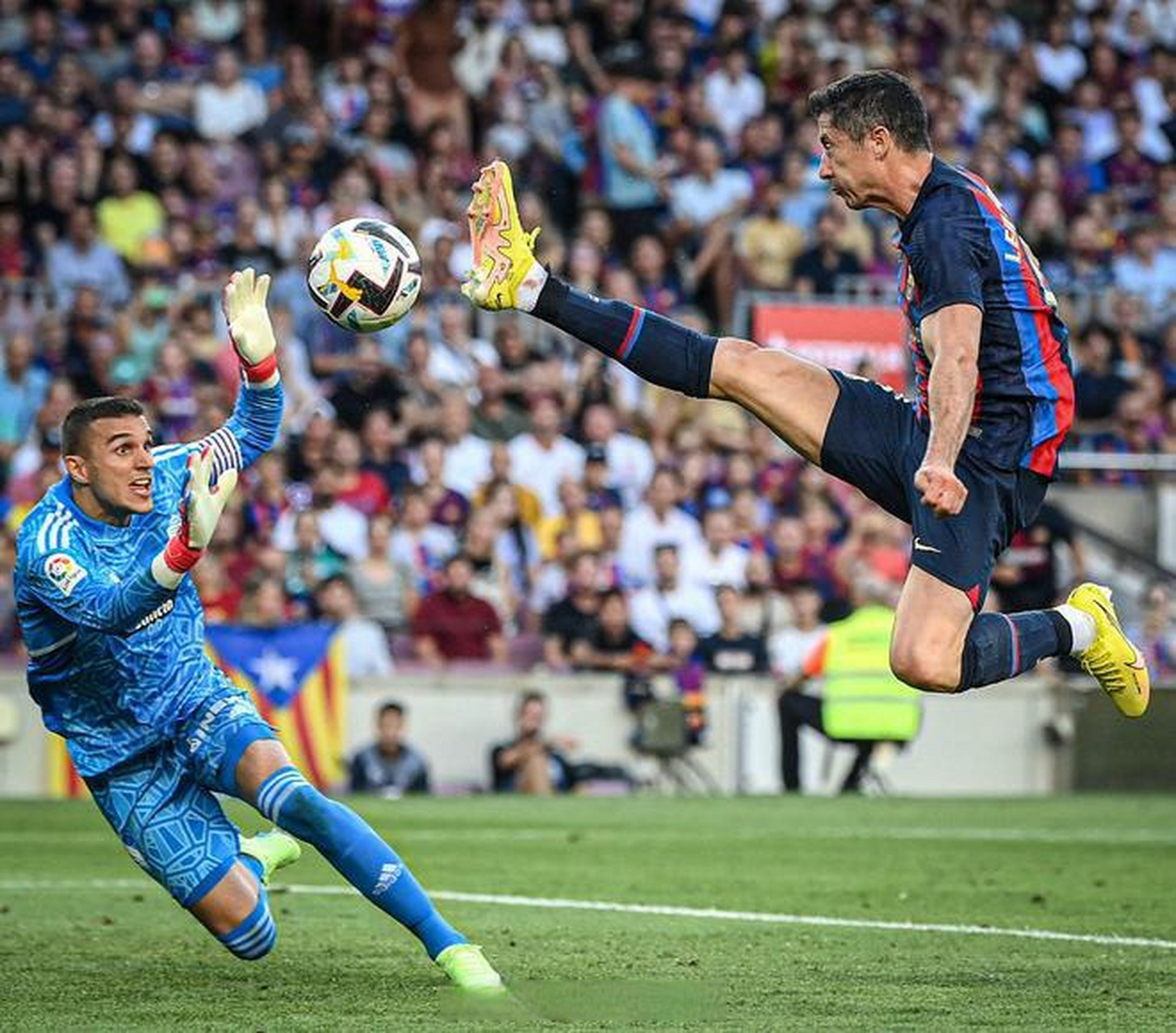 开云体育下载-比利时鏖战葡萄牙，莱万状态火热