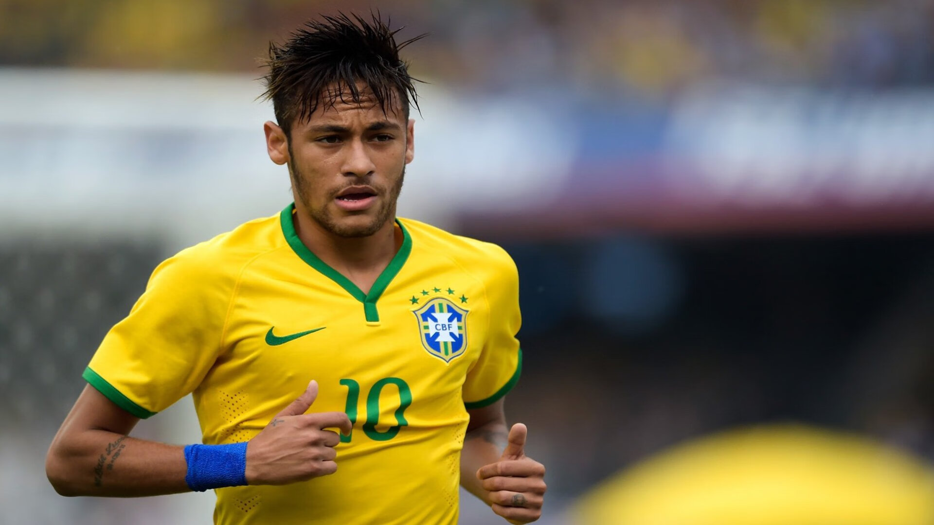 开云下载-当德国战车碾过波兰，乌拉圭神锋正定义冠军的表现