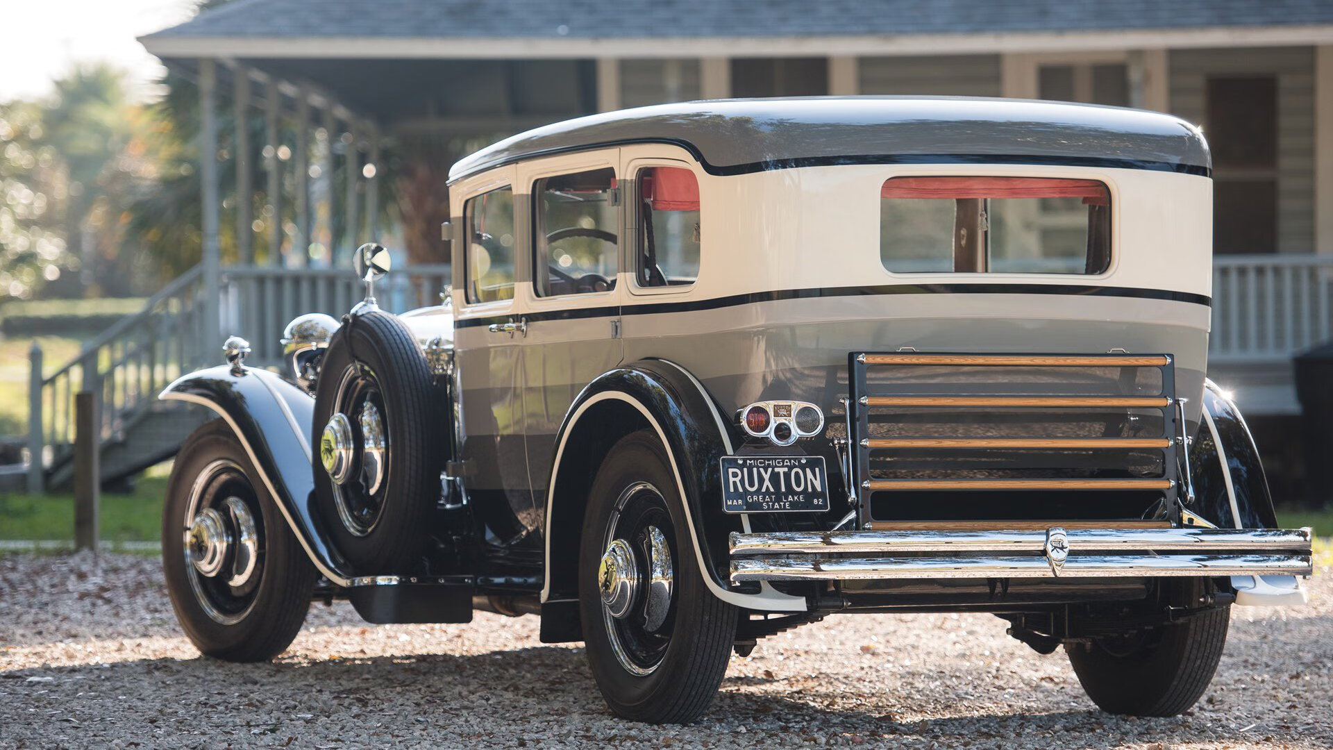 开云APP-致命锁链，哈利伯顿何以从魔术师变成快船的胜负手？