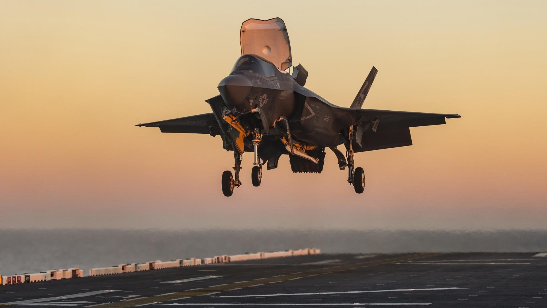 开云体育平台APP-蓝黑风暴席卷黄沙之壁，加克波的攻防交响曲彻底撕碎沙特防线