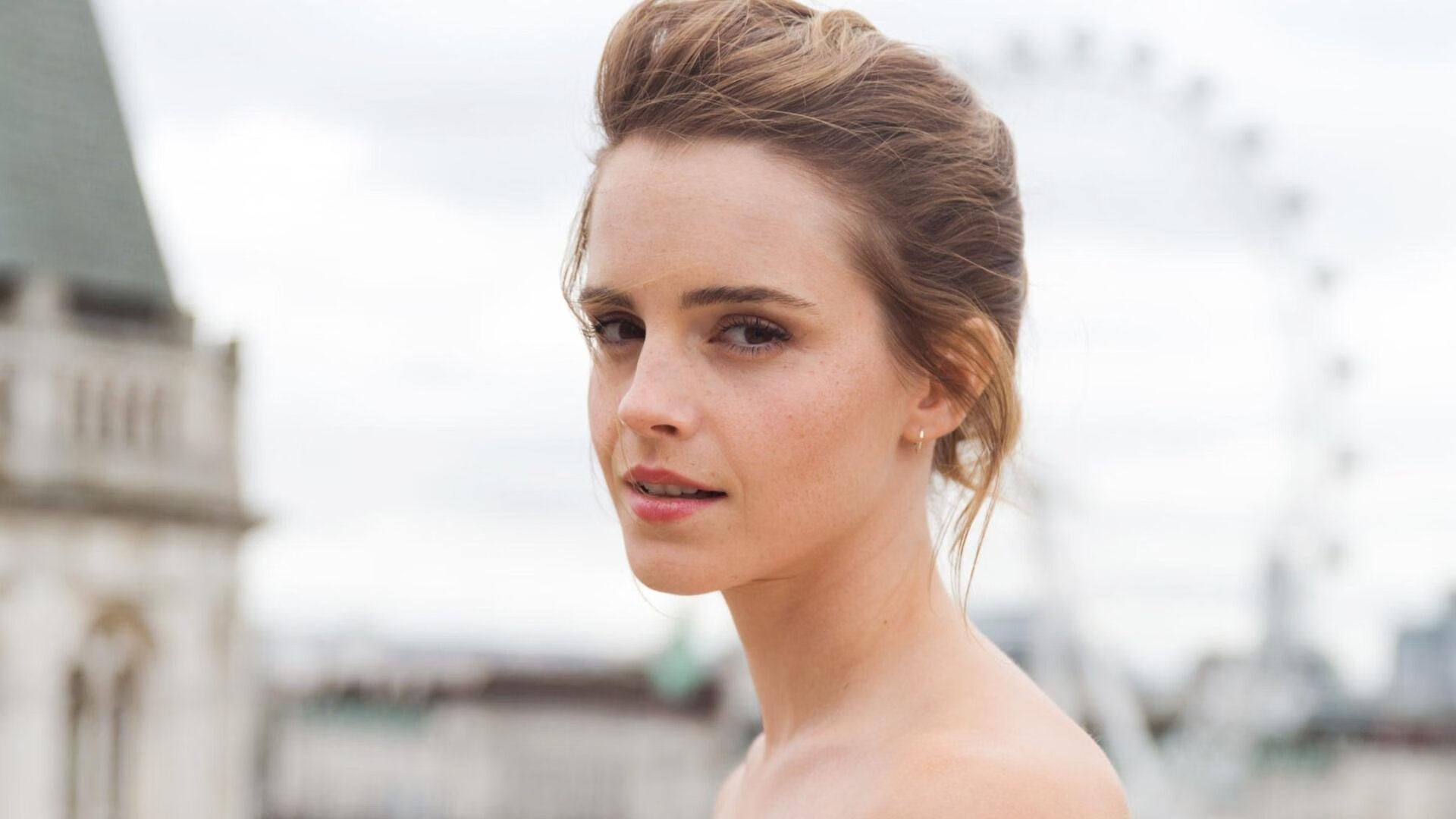 开云体育app-霍勒迪关键爆发助森林狼力克骑士，展露季后赛獠牙