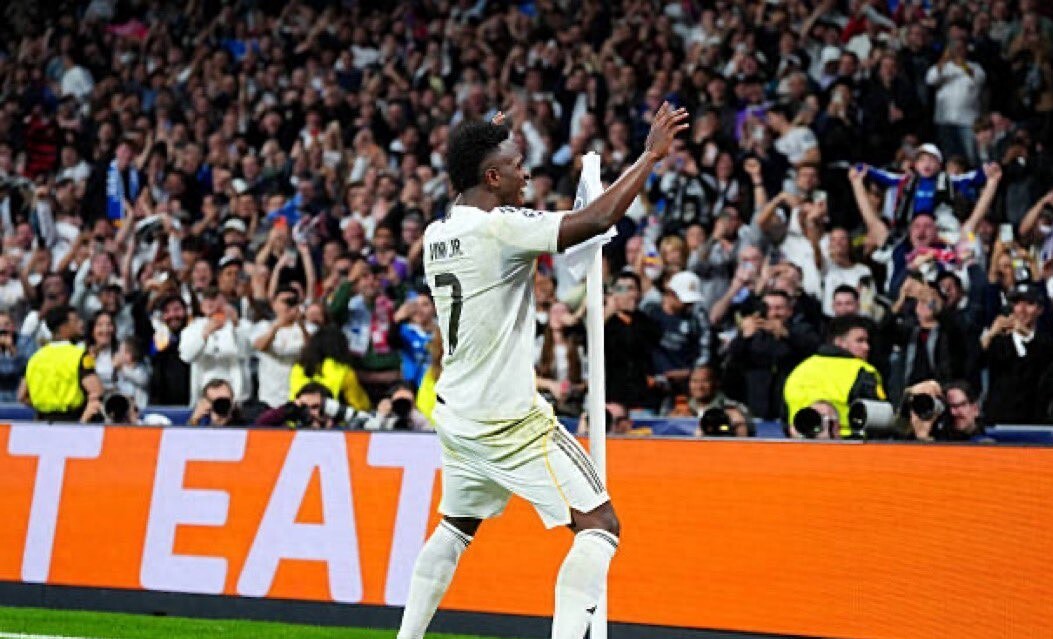 开云平台-巴尔韦德贡献制胜表现，哥伦比亚爆冷曼城