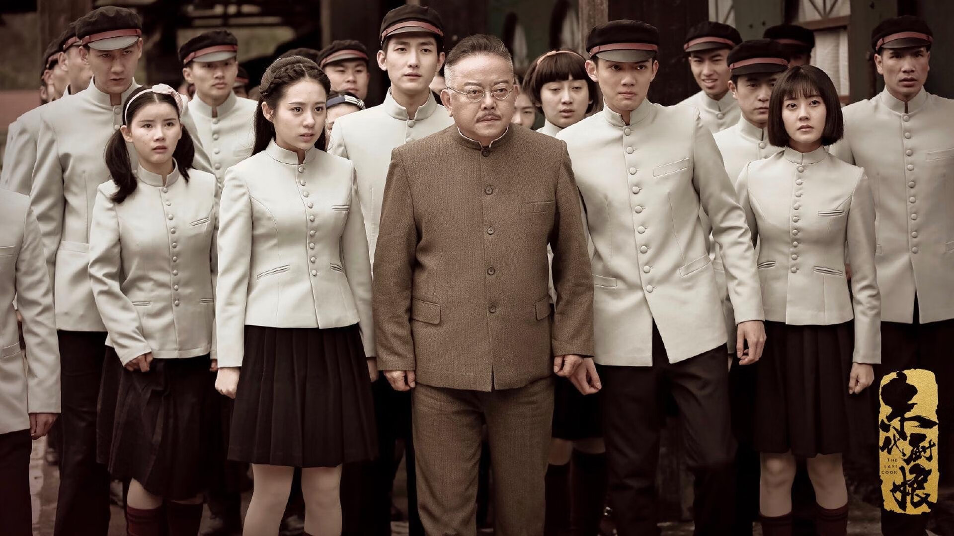 开云体育下载-世界排名争夺战焦点战，智利爆冷终结巴黎，改写足球版图