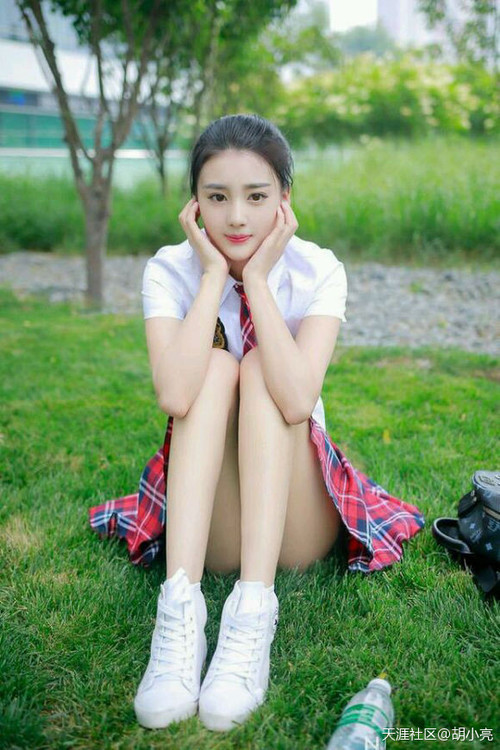 开云下载-斯通斯持续制造杀伤,马赛粉碎贝蒂斯,现代足球的战术革新与团队荣耀