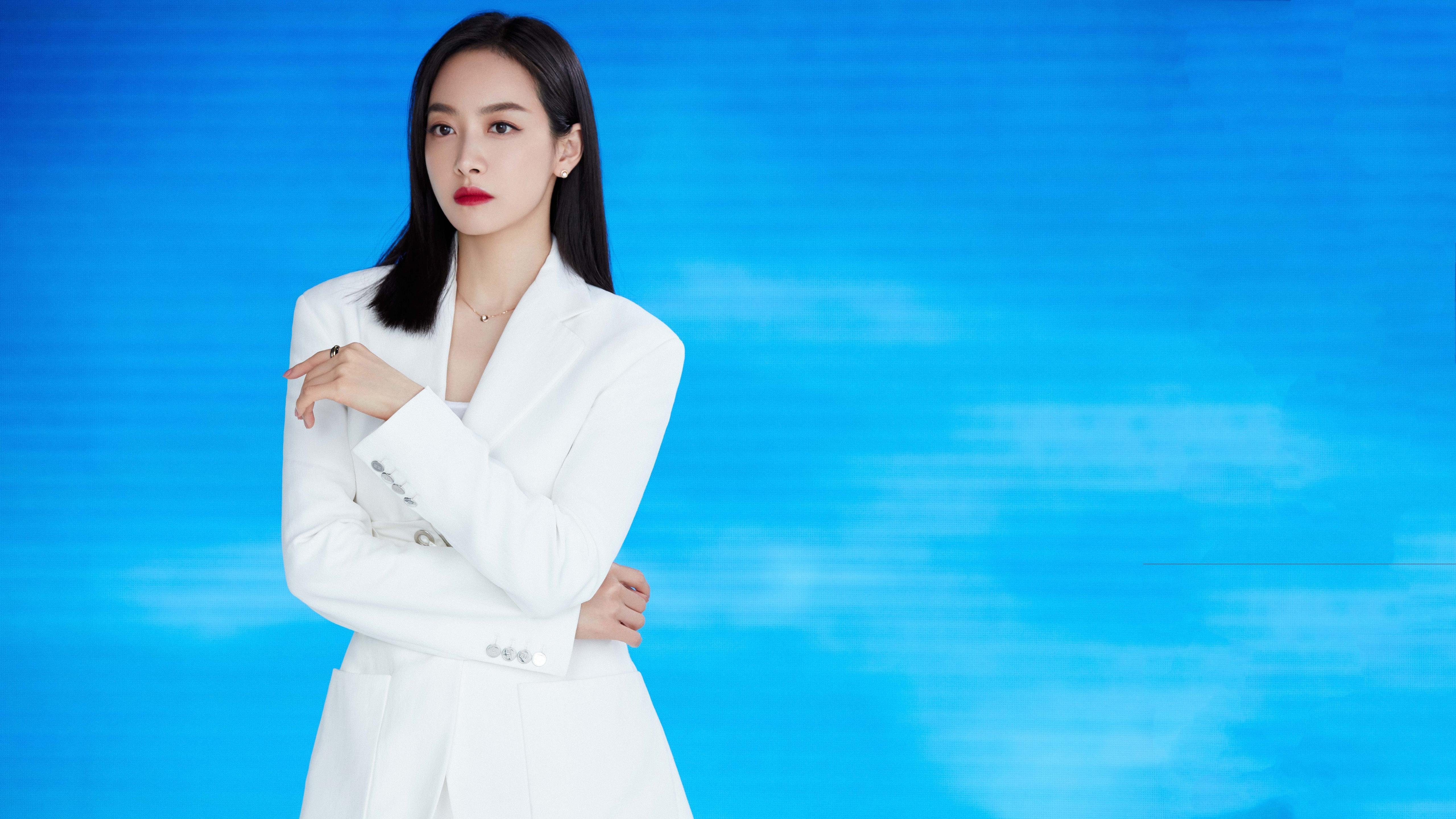 开云平台-焦点战！皇马5比0横扫西班牙人，高效进攻彰显王者之气