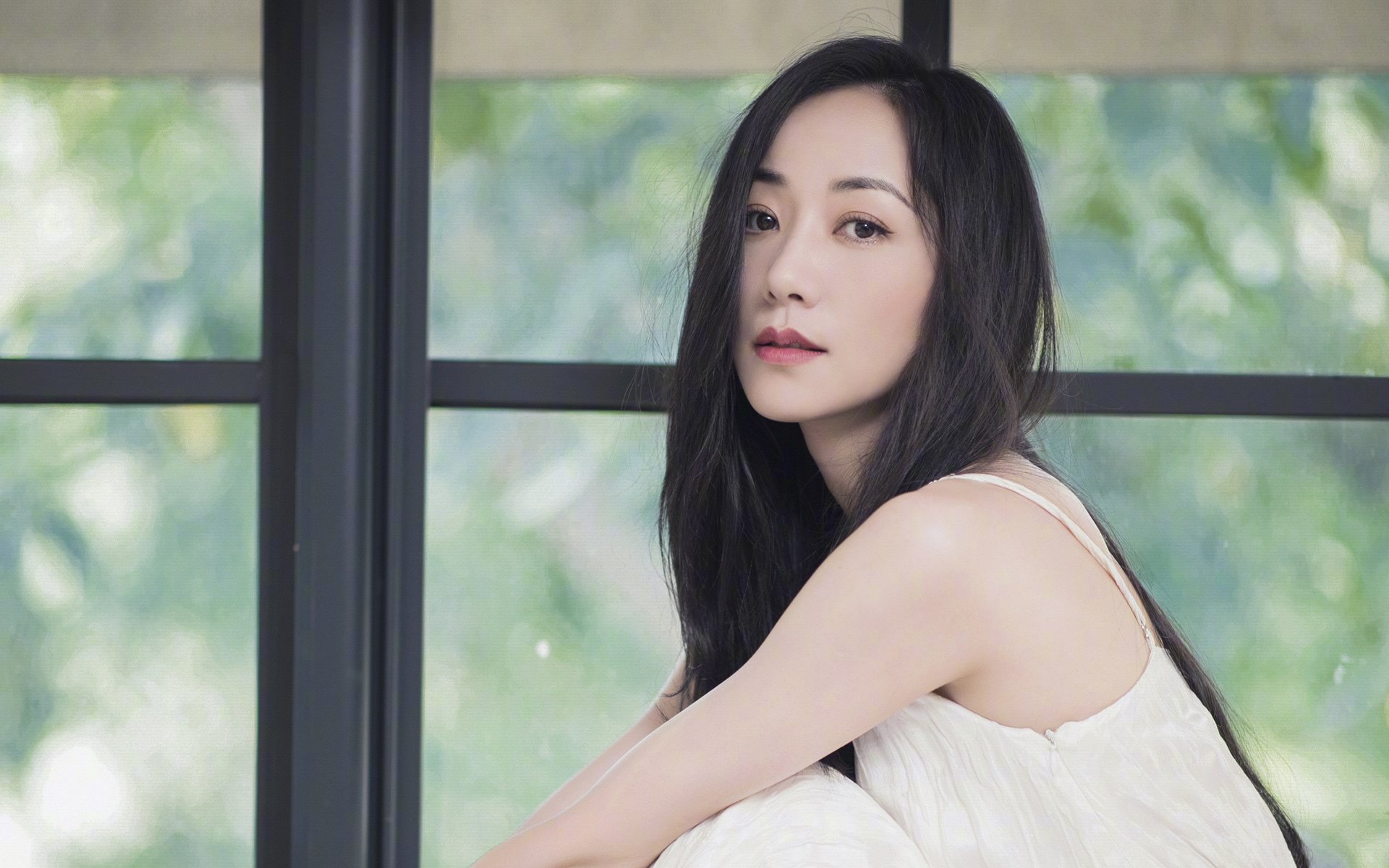 开云官网-罗德里生涯之夜,厄瓜多尔与摩洛哥对决中的闪耀之星